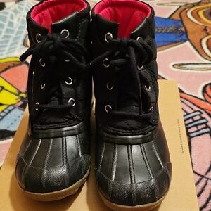 Sperry Black and Pink Duck Boots Waterproof Winter Style